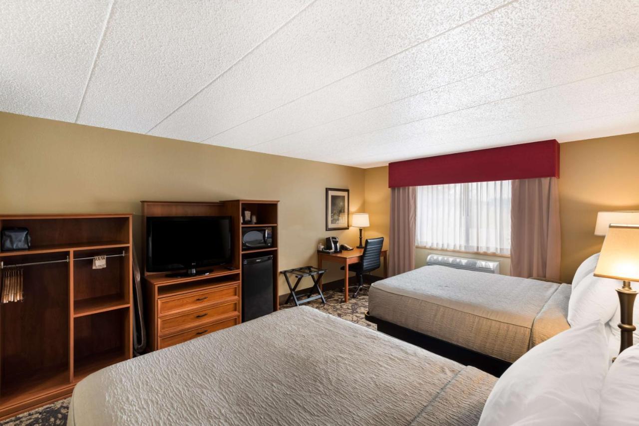 Best Western Derby Inn Eagle River Exterior foto